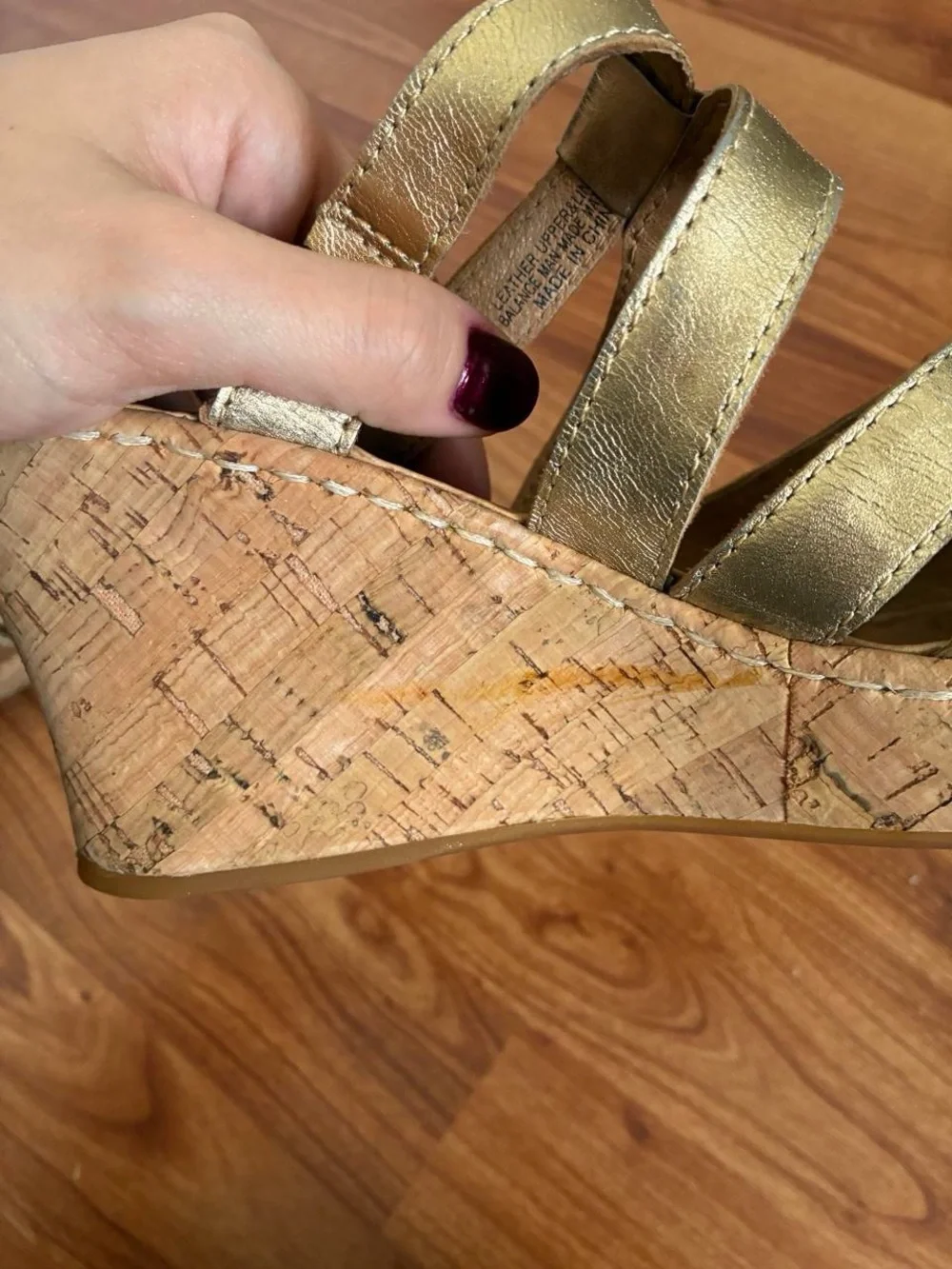 Born cork wedge